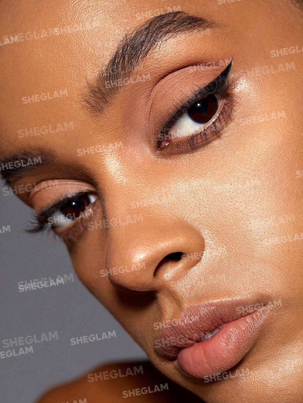 Get Foxy Eye Stamp & Liner Pen| SHEGLAM