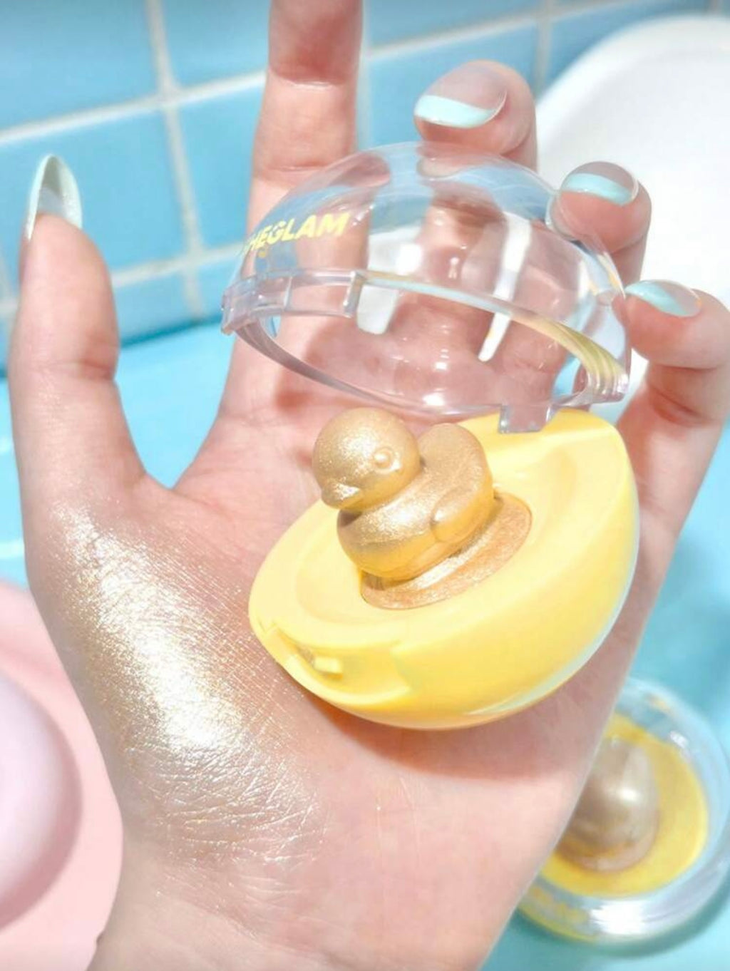 Lucky Duck 3D Highlighter | SHEGLAM
