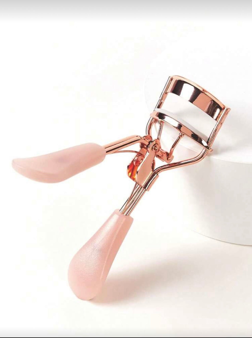 Rose Gold Eyelash Curler