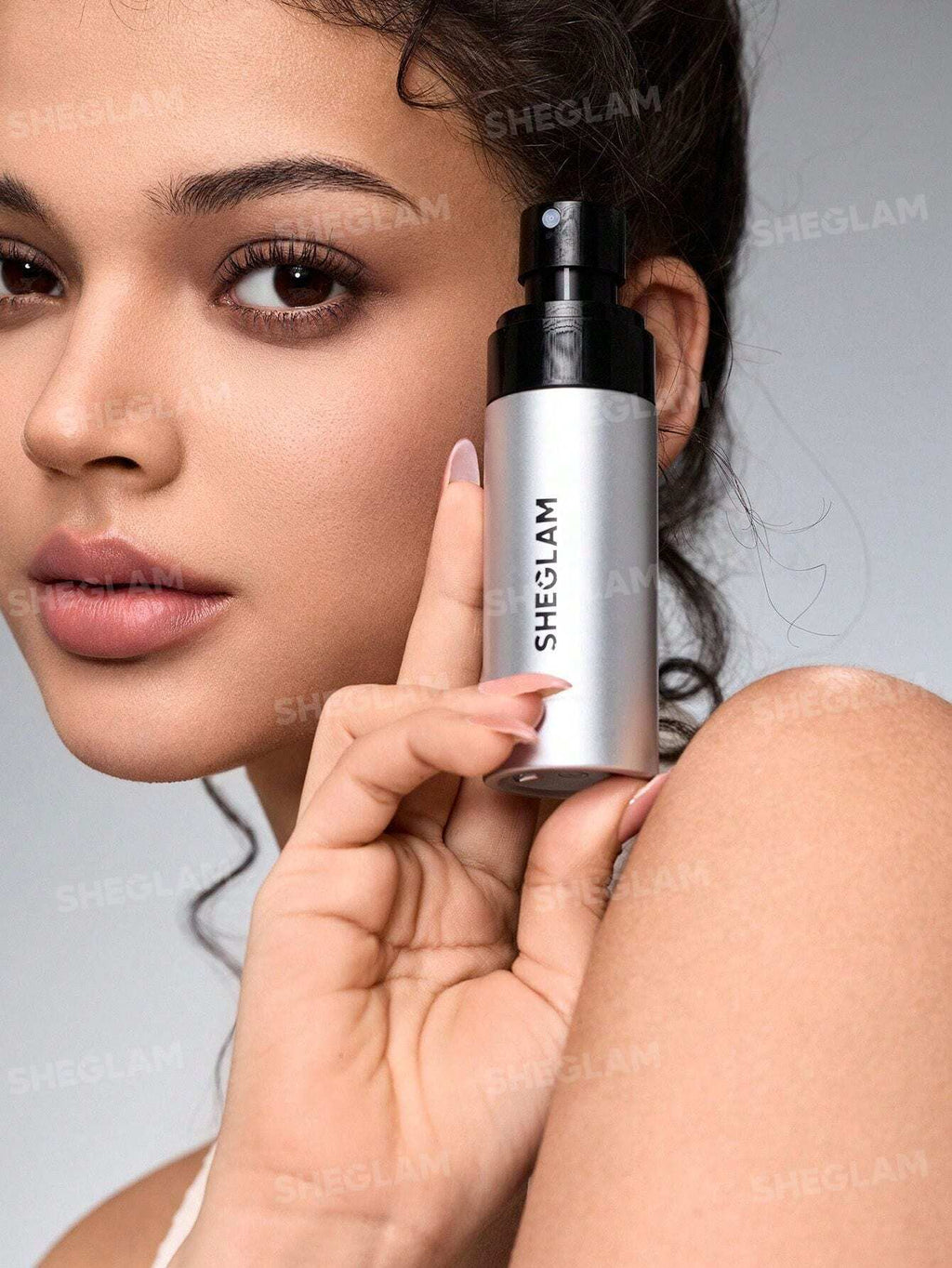 Camera On Blurring Waterproof Setting Spray | SHEGLAM